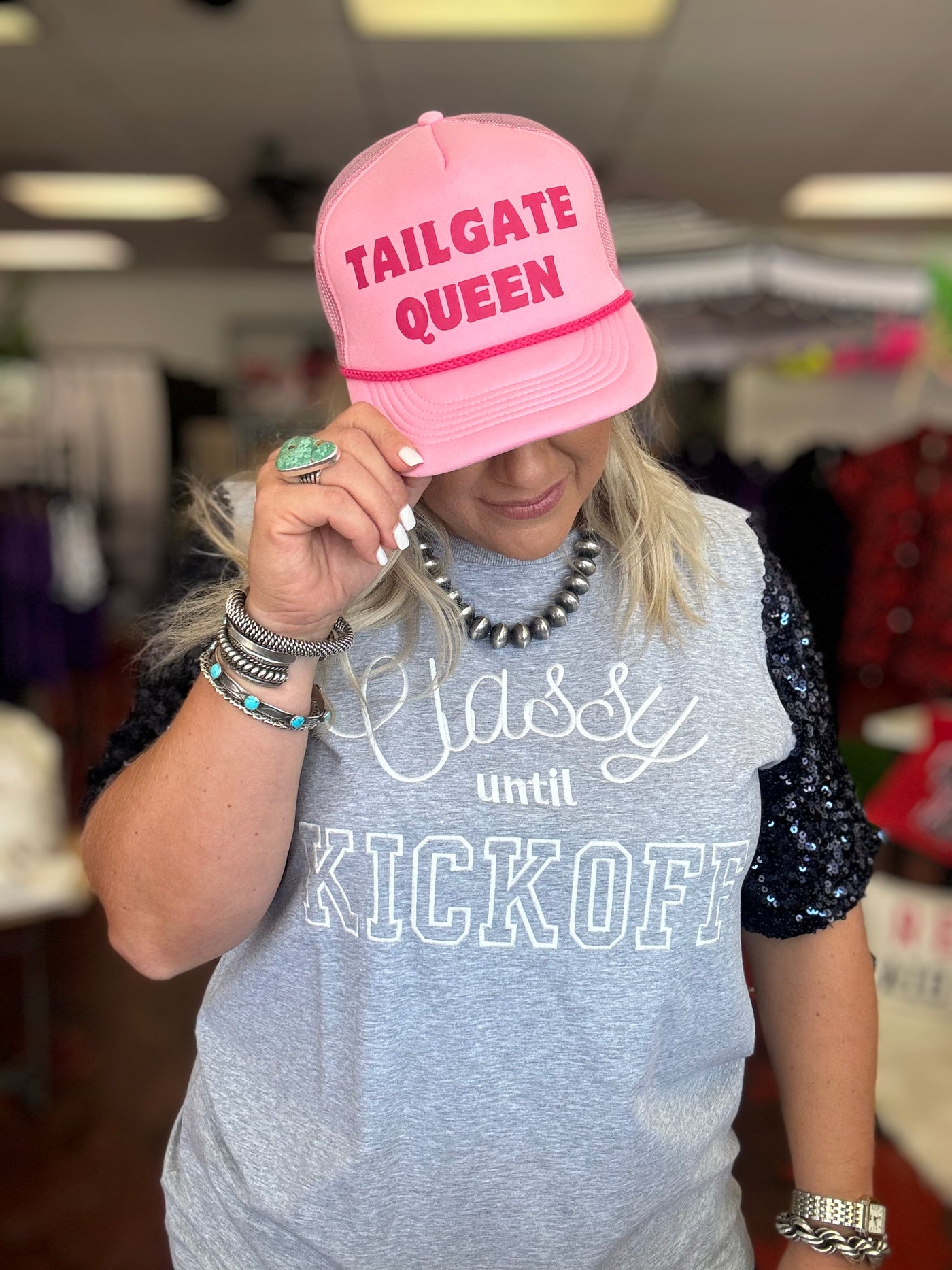 : TAILGATE QUEEN :